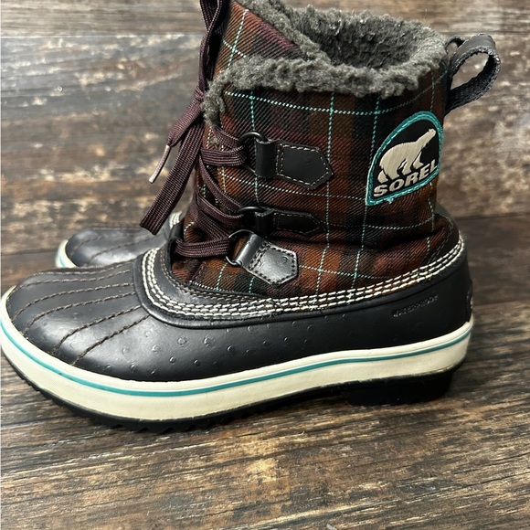 Sorel Brown and Black Plaid Winter Snow Boots with Fur Lining - Picture 1 of 9